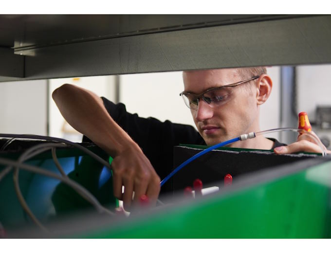 Gavin White, CEO and Co-Founder of About Energy, setting up battery test equipment to understand the processes that lead to ageing Gavin White, CEO and Co-Founder of About Energy, setting up battery test equipment to understand the processes that lead to ageing